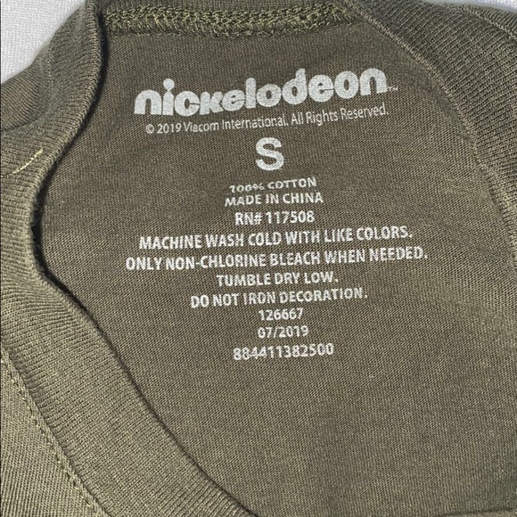 Nickelodeon 90’s show cropped tee - Picture 3 of 3